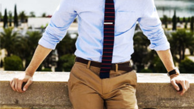 シャツの腕まくり おすすめの方法 長袖をおしゃれにロールアップ 100テク